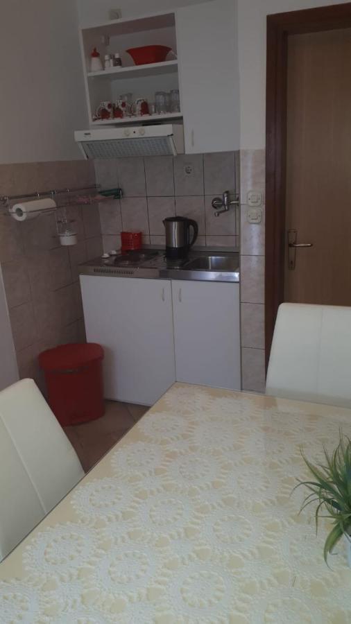 Apartment Ante Kaštela Екстериор снимка